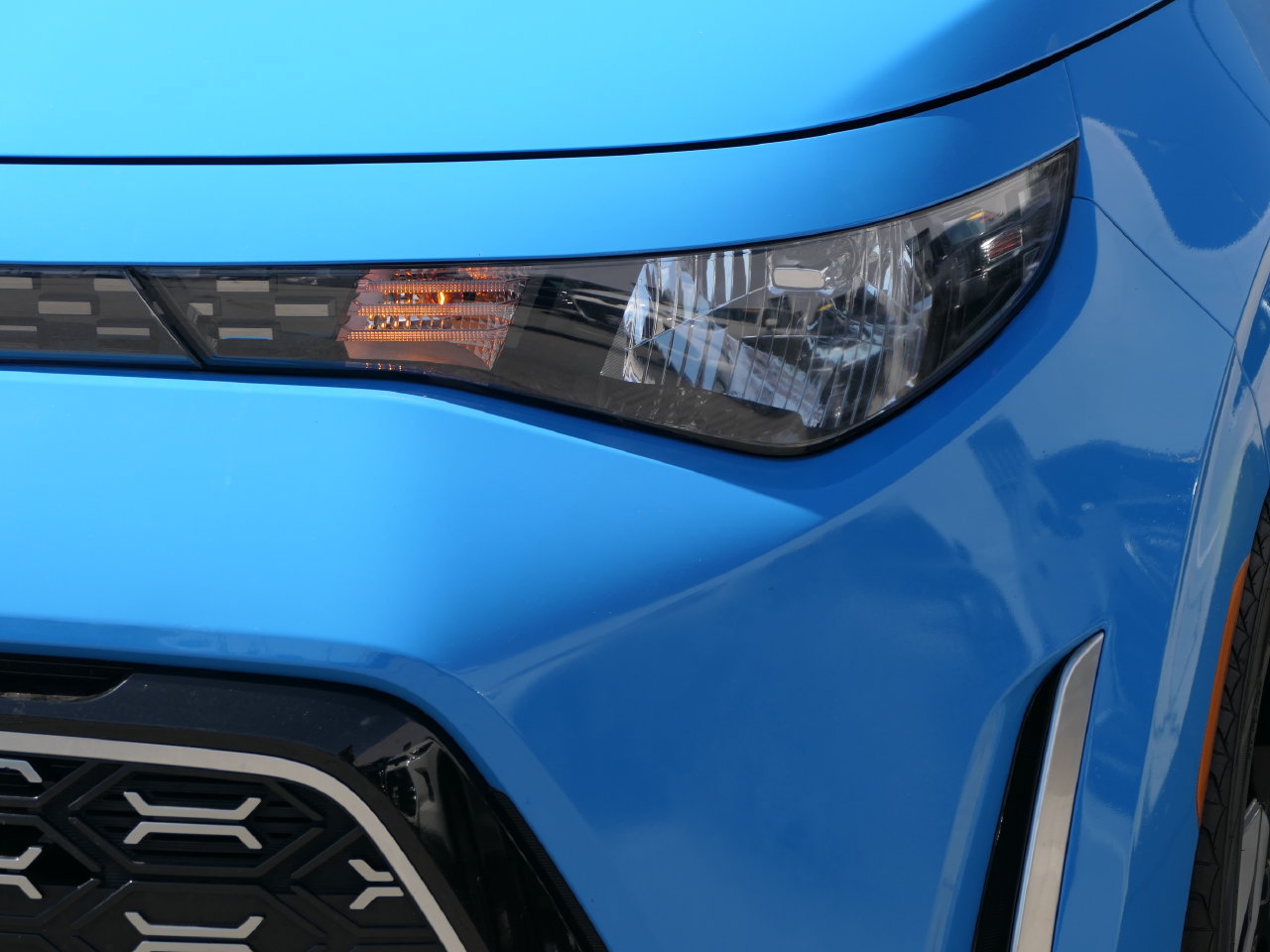 Certified 2023 Kia Soul GT-Line FWD image 9