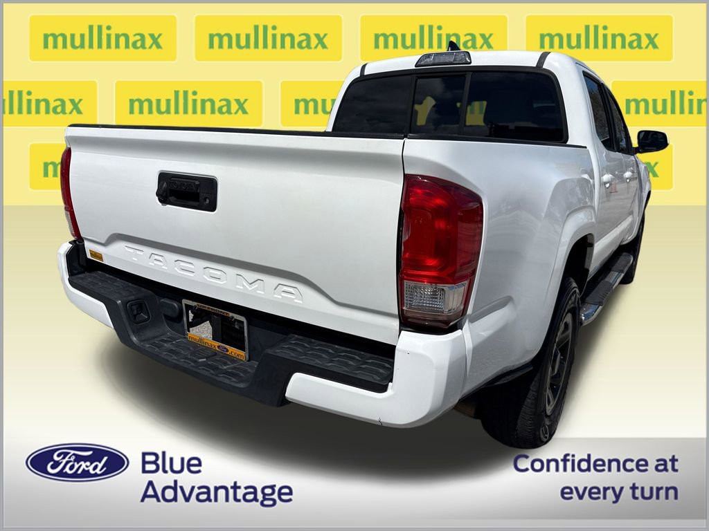 Used 2017 Toyota Tacoma SR RWD image 4