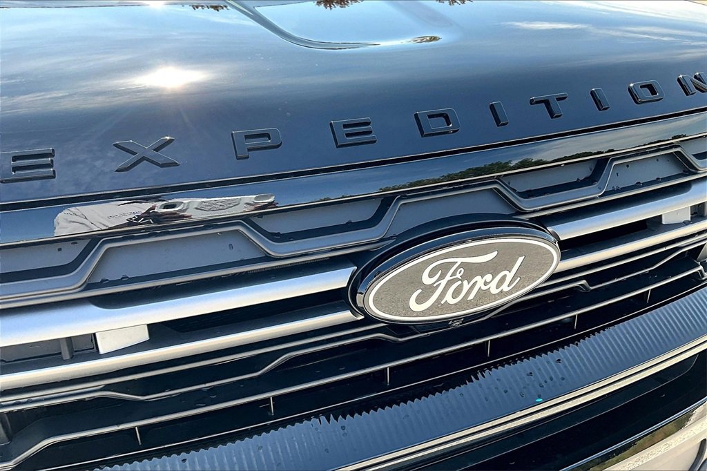 New 2025 Ford Expedition Tremor image 24