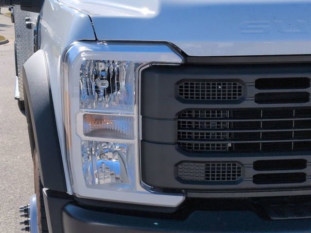 New 2025 Ford F550 4x4 Crew Cab Super Duty image 9