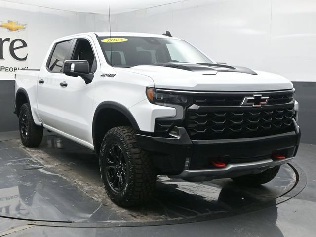 Used 2024 Chevrolet Silverado 1500 ZR2 w/ Technology Package image 50