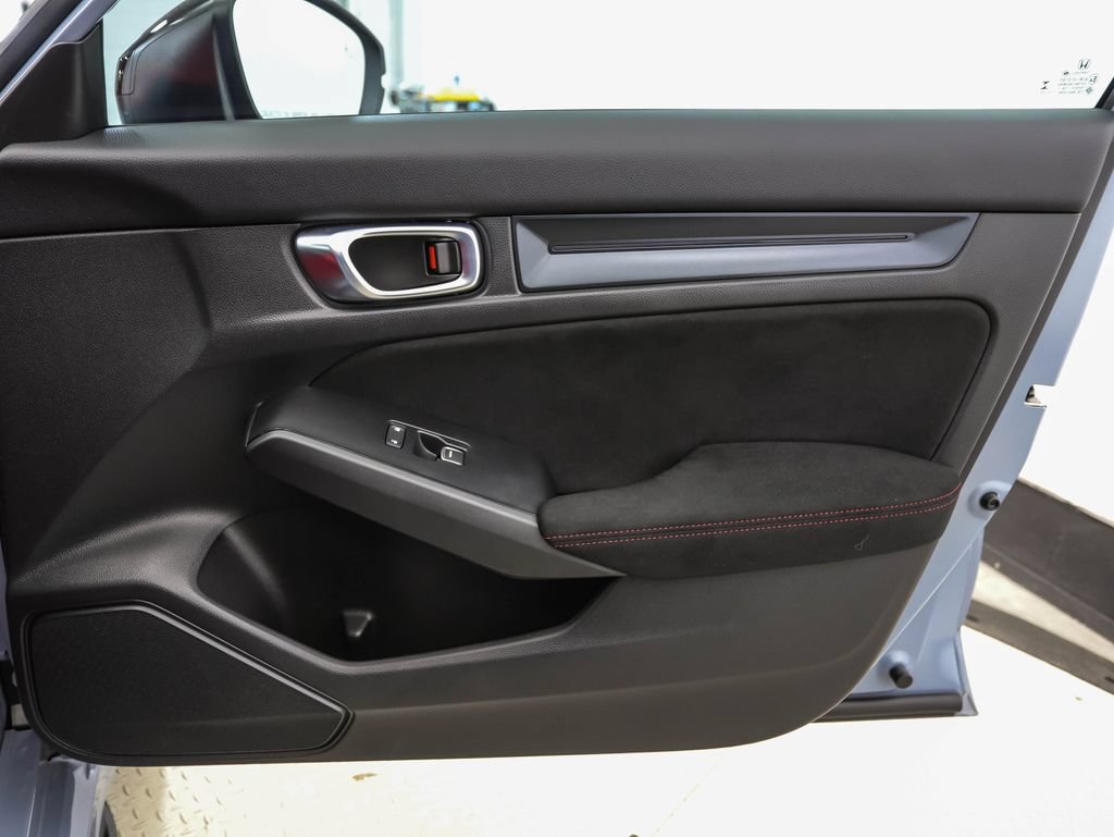 Used 2025 Honda Civic Type R image 27