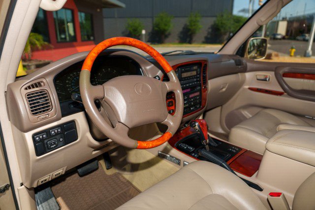 Used 2000 Lexus LX 470 4WD image 10