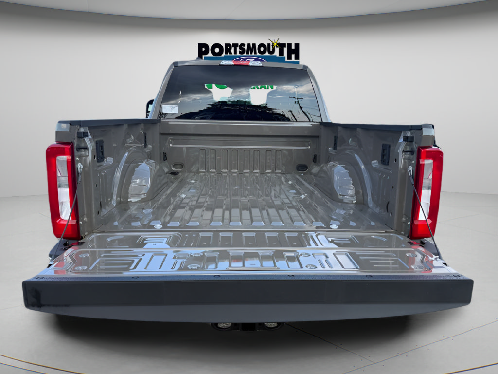 New 2026 Ford F250 XLT w/ FX4 Off-Road Package AWD/4WD image 14