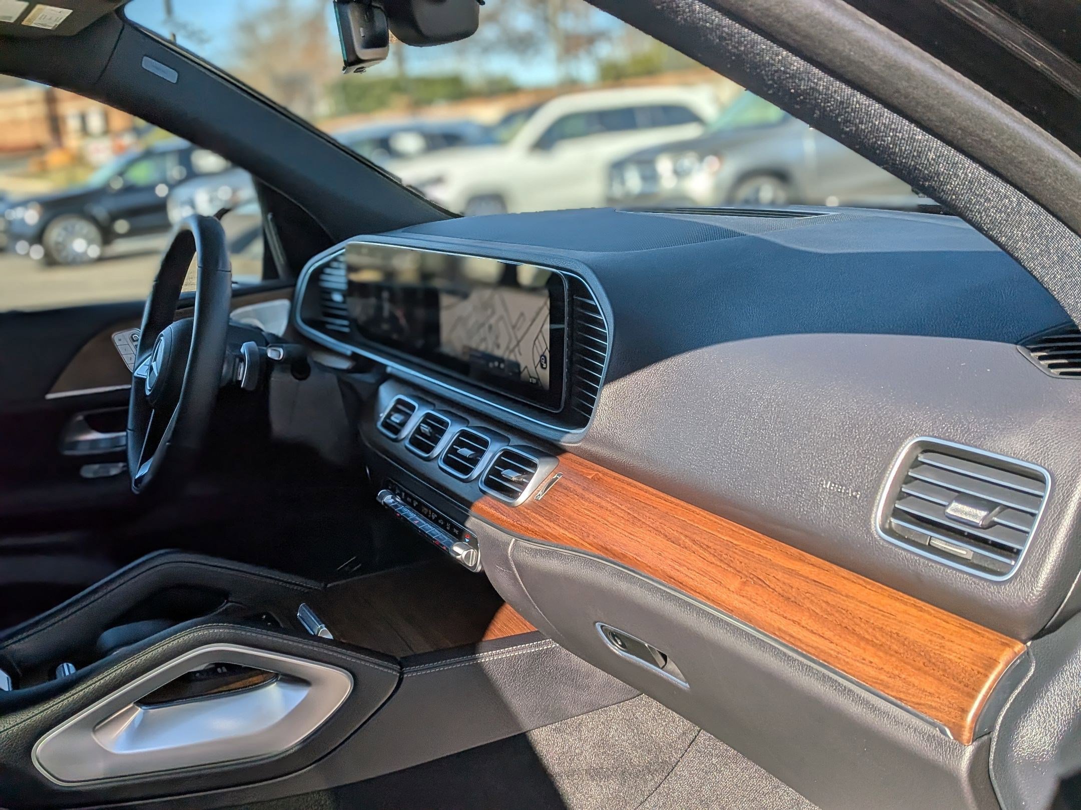 Certified 2025 Mercedes-Benz GLE 580 4MATIC image 41