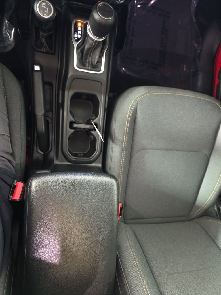 Used 2024 Jeep Wrangler Sport S AWD/4WD image 21