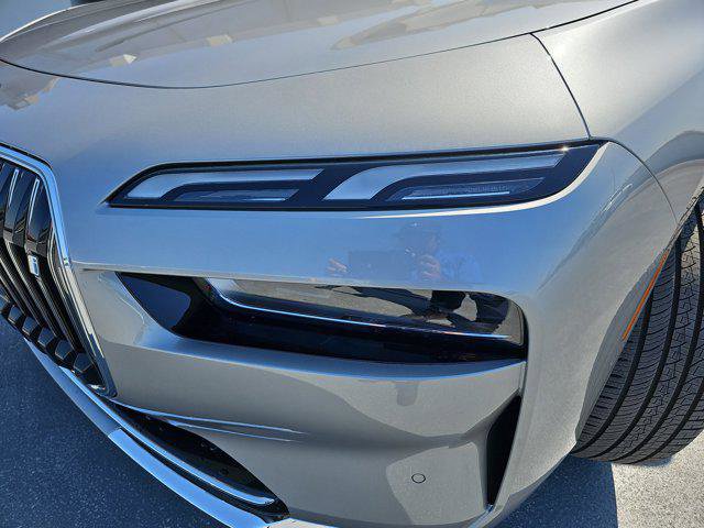 New 2025 BMW i7 eDrive50 image 32
