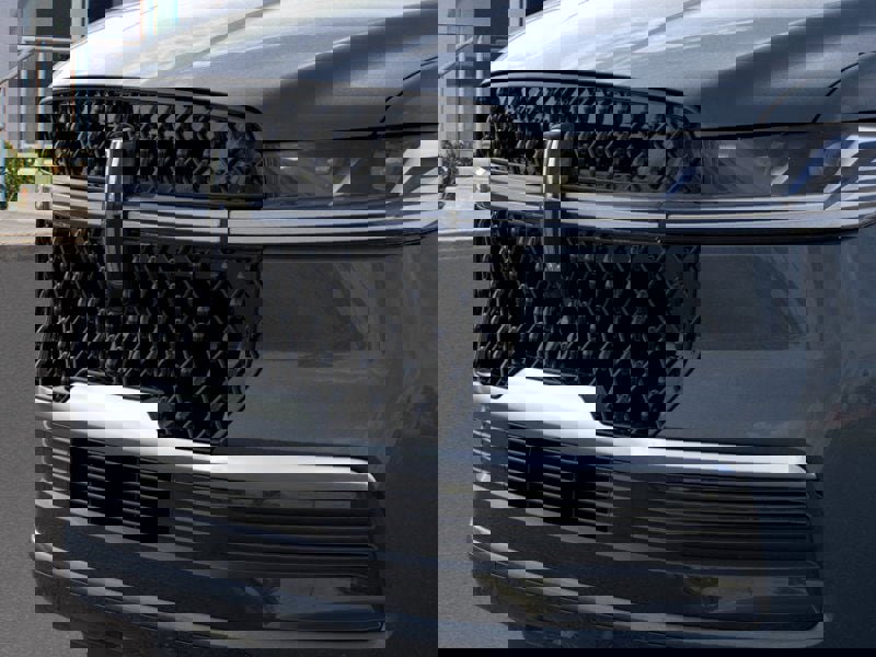 New 2026 Lincoln Navigator Reserve w/ Jet Appearance Package image 17