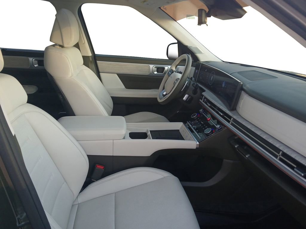 Used 2024 Hyundai Santa Fe Calligraphy image 16