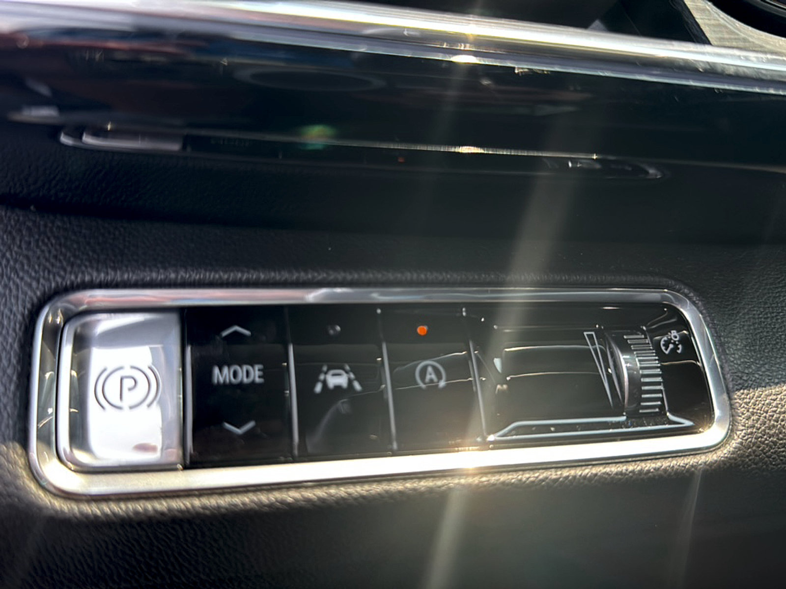 Used 2024 Buick Envision Preferred AWD/4WD image 14