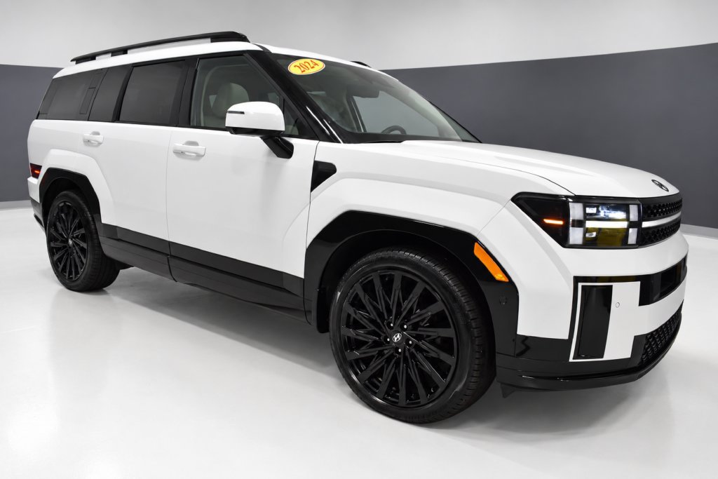 Used 2024 Hyundai Santa Fe Calligraphy AWD/4WD image 7