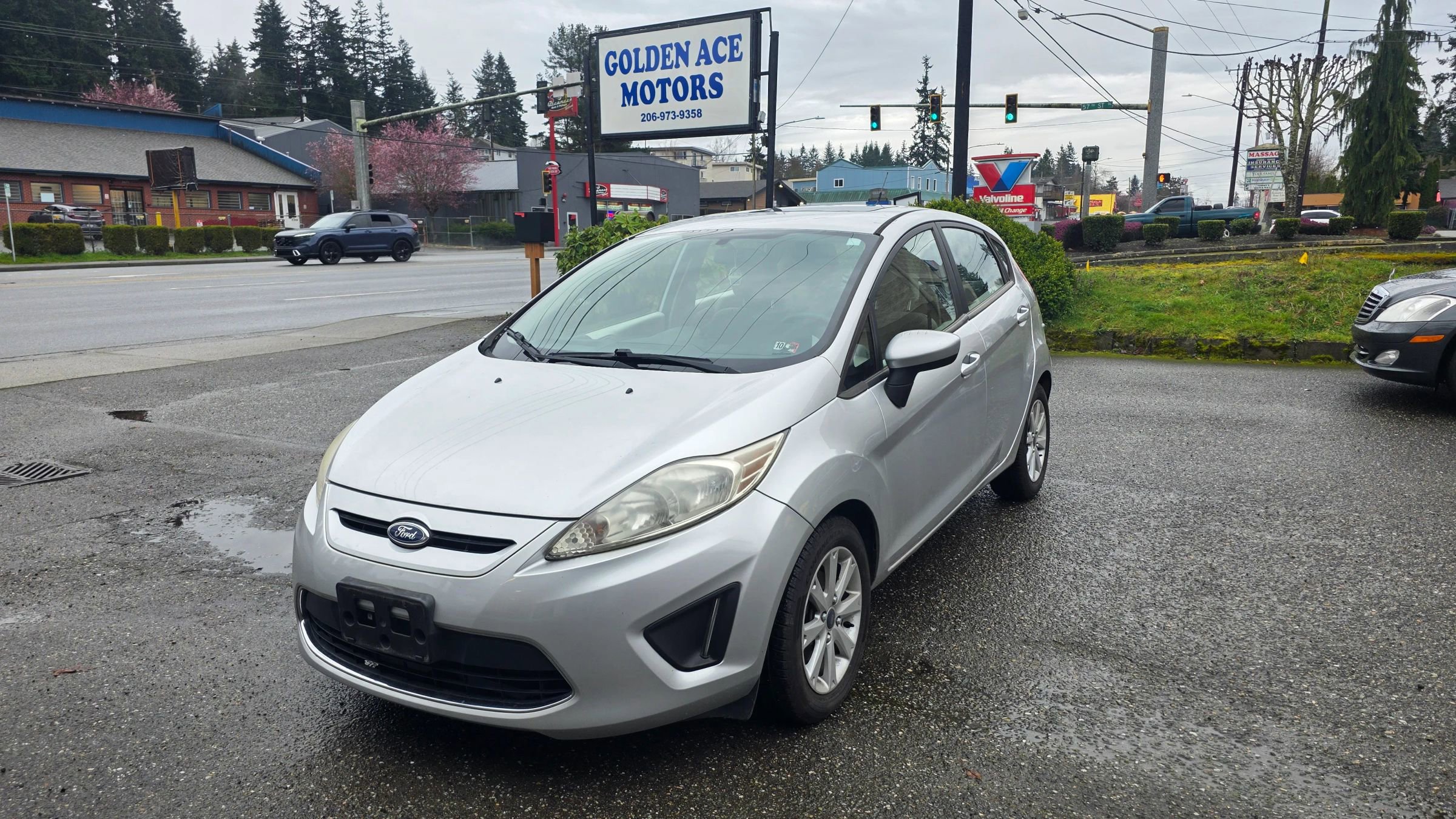 Used 2011 Ford Fiesta SE w/ 202A Rapid Spec Order Code