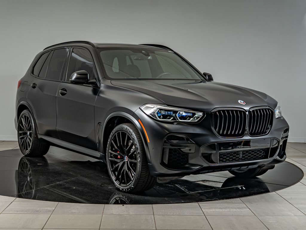 Used 2023 BMW X5 M50i w/ Executive Package AWD/4WD image 3