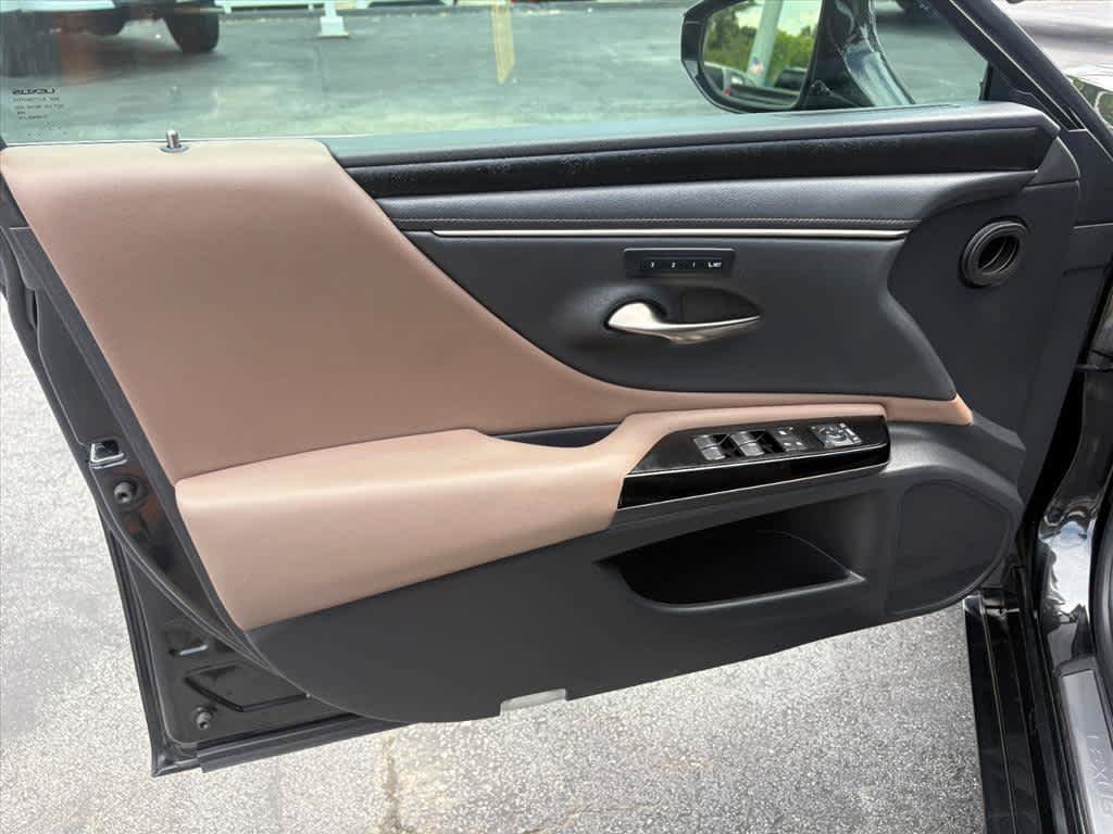Used 2022 Lexus ES 350 w/ Premium Package FWD image 21