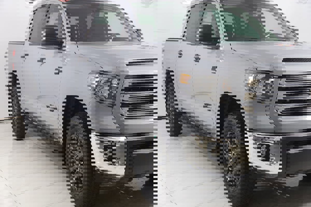 Used 2021 Toyota Tundra SR5 w/ Trail Edition image 40