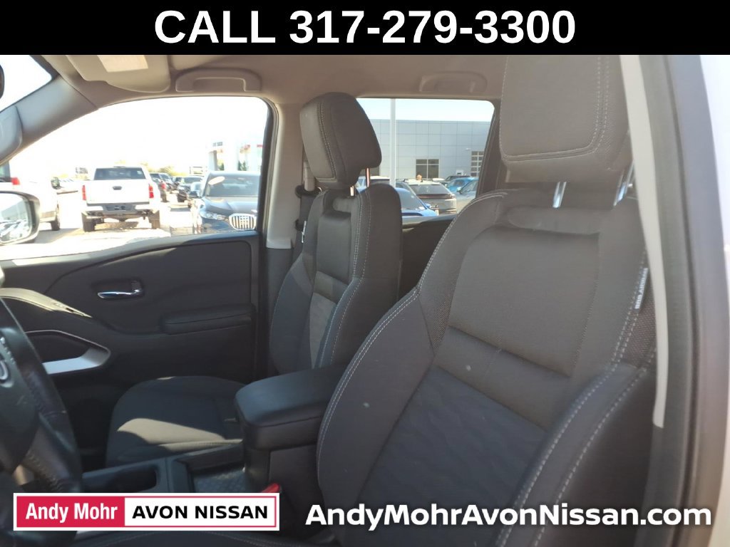 Used 2024 Nissan Frontier SV w/ SV Convenience Package AWD/4WD image 17