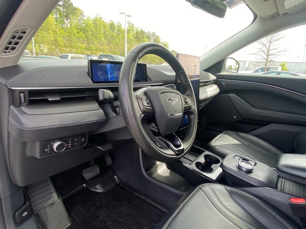 Certified 2022 Ford Mustang Mach-E Premium image 9