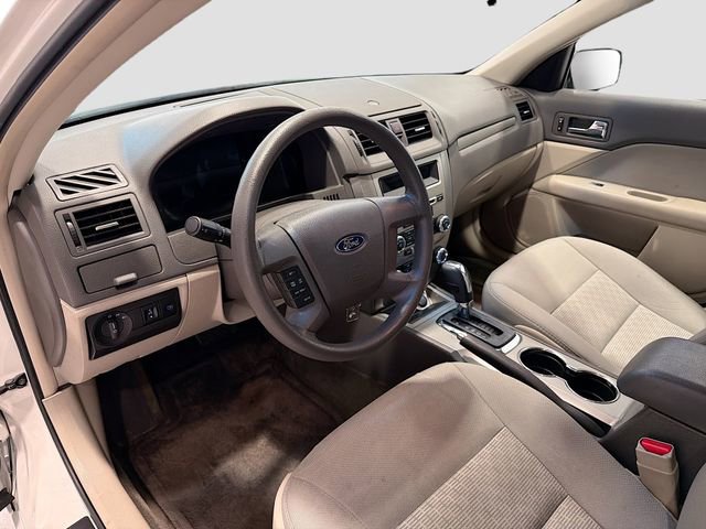 Used 2012 Ford Fusion S FWD image 7