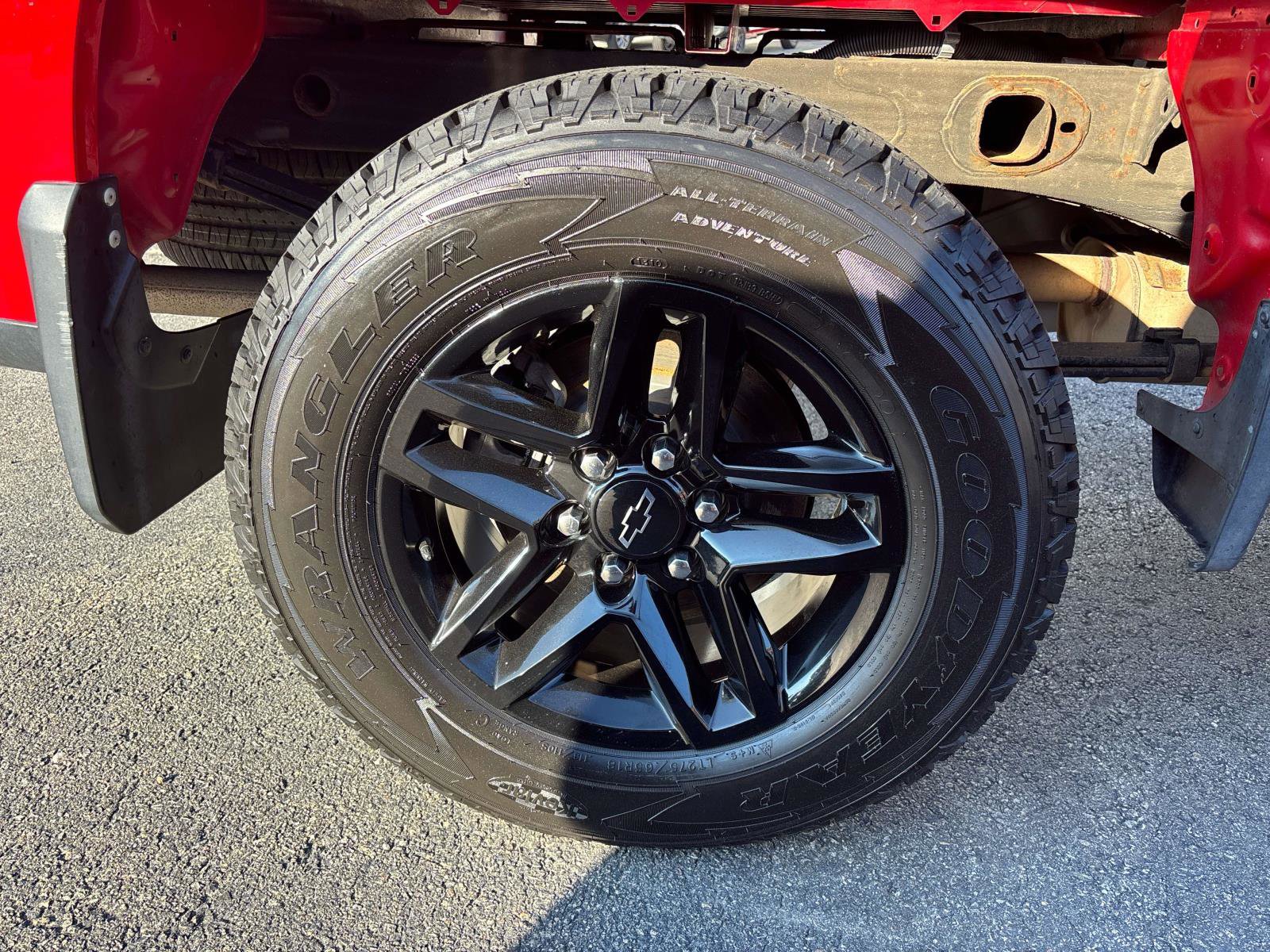 Used 2021 Chevrolet Silverado 1500 Custom Trail Boss image 30