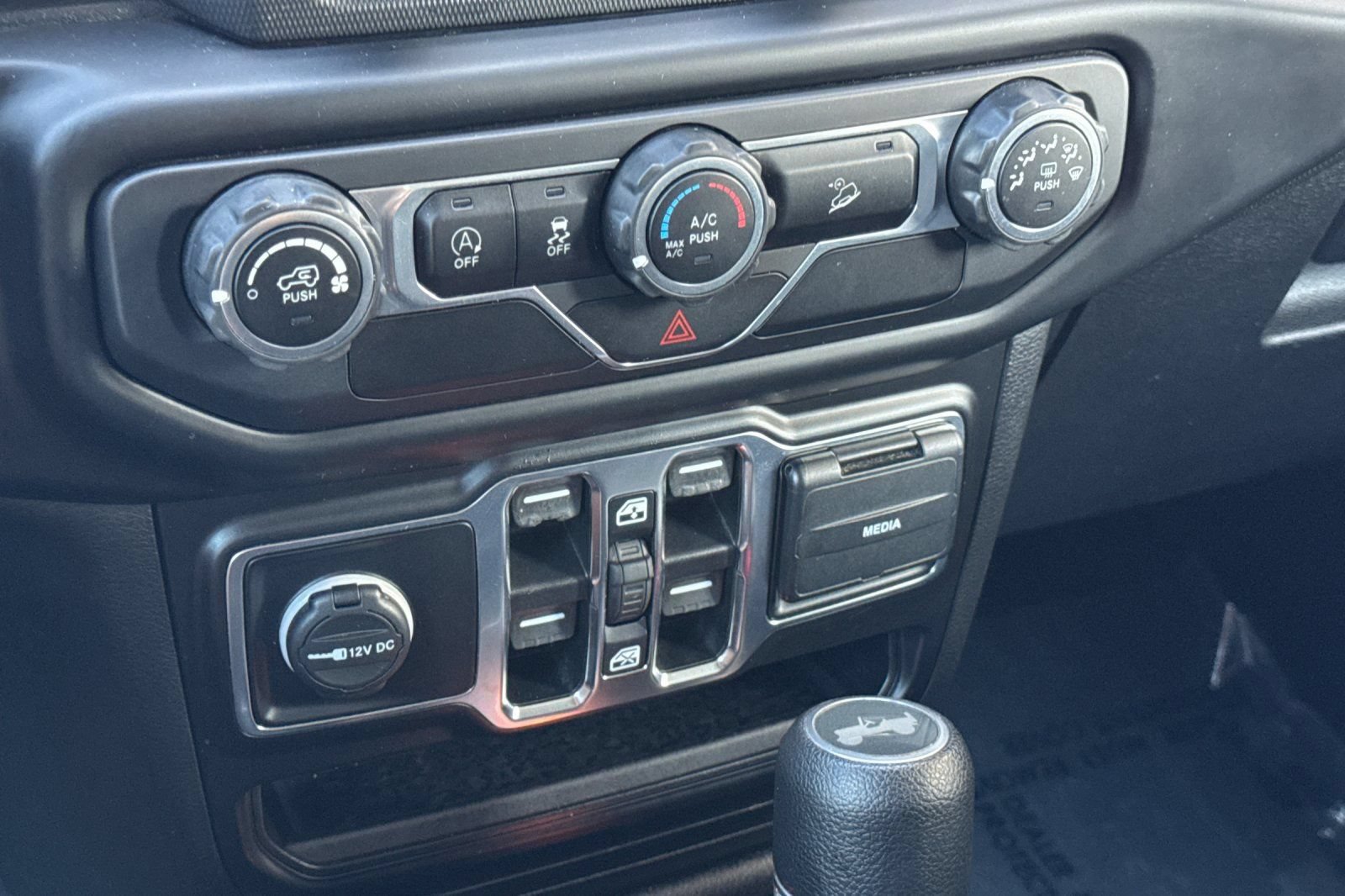 Used 2020 Jeep Wrangler Unlimited Sport S AWD/4WD image 21
