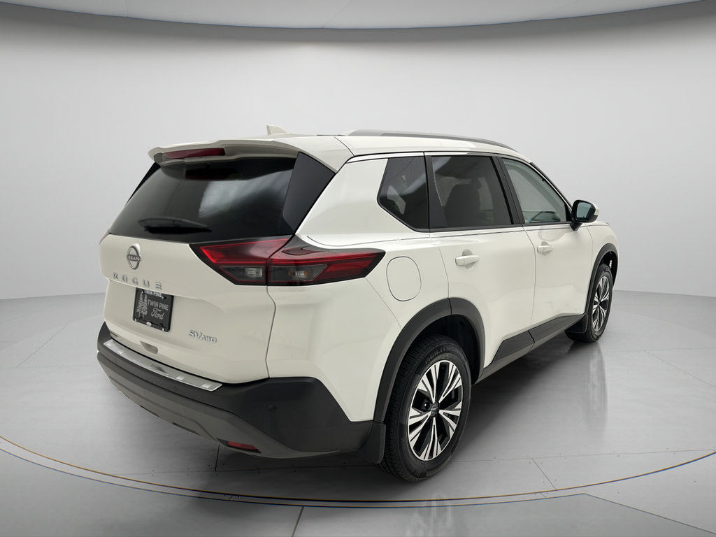 Used 2023 Nissan Rogue SV w/ SV Premium B Package AWD/4WD image 3