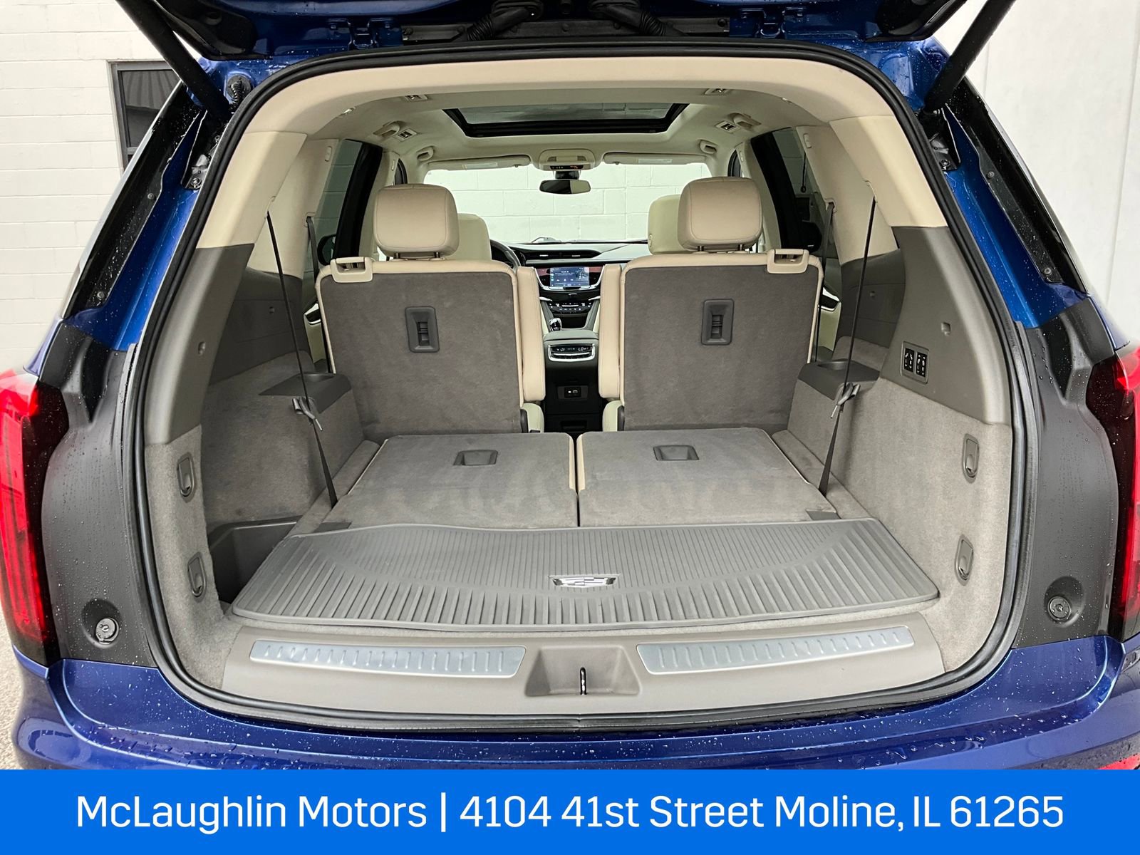 Certified 2023 Cadillac XT6 Premium Luxury image 28