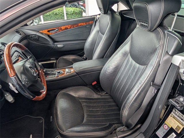 Used 2011 Mercedes-Benz SL 550 image 5