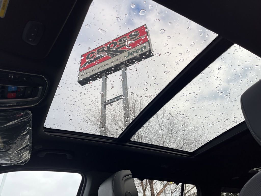 New 2026 Jeep Grand Wagoneer Limited image 4