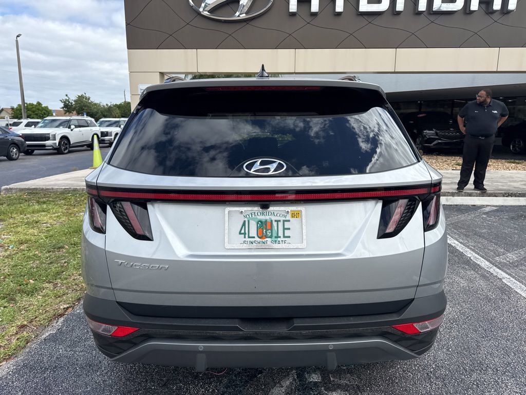 Certified 2024 Hyundai Tucson Limited FWD image 6