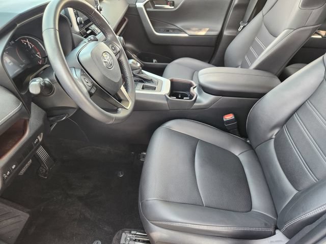 Used 2022 Toyota RAV4 Limited FWD image 9