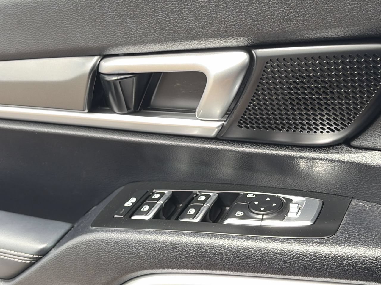 Certified 2022 Kia Telluride LX FWD image 20