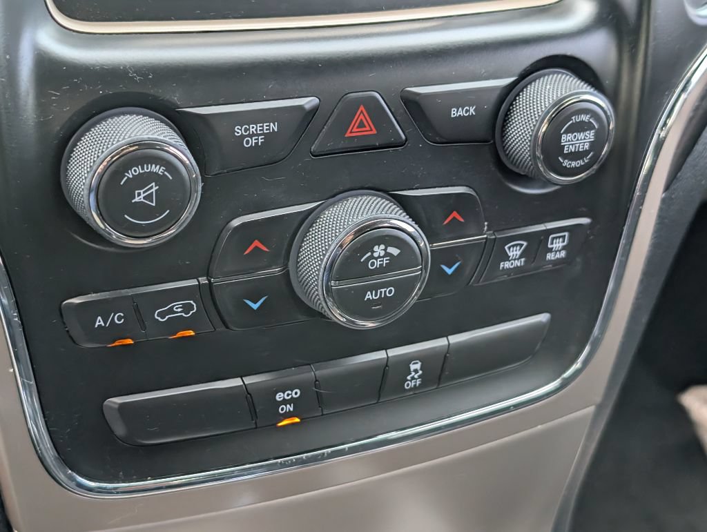 Used 2014 Jeep Grand Cherokee Laredo RWD image 19