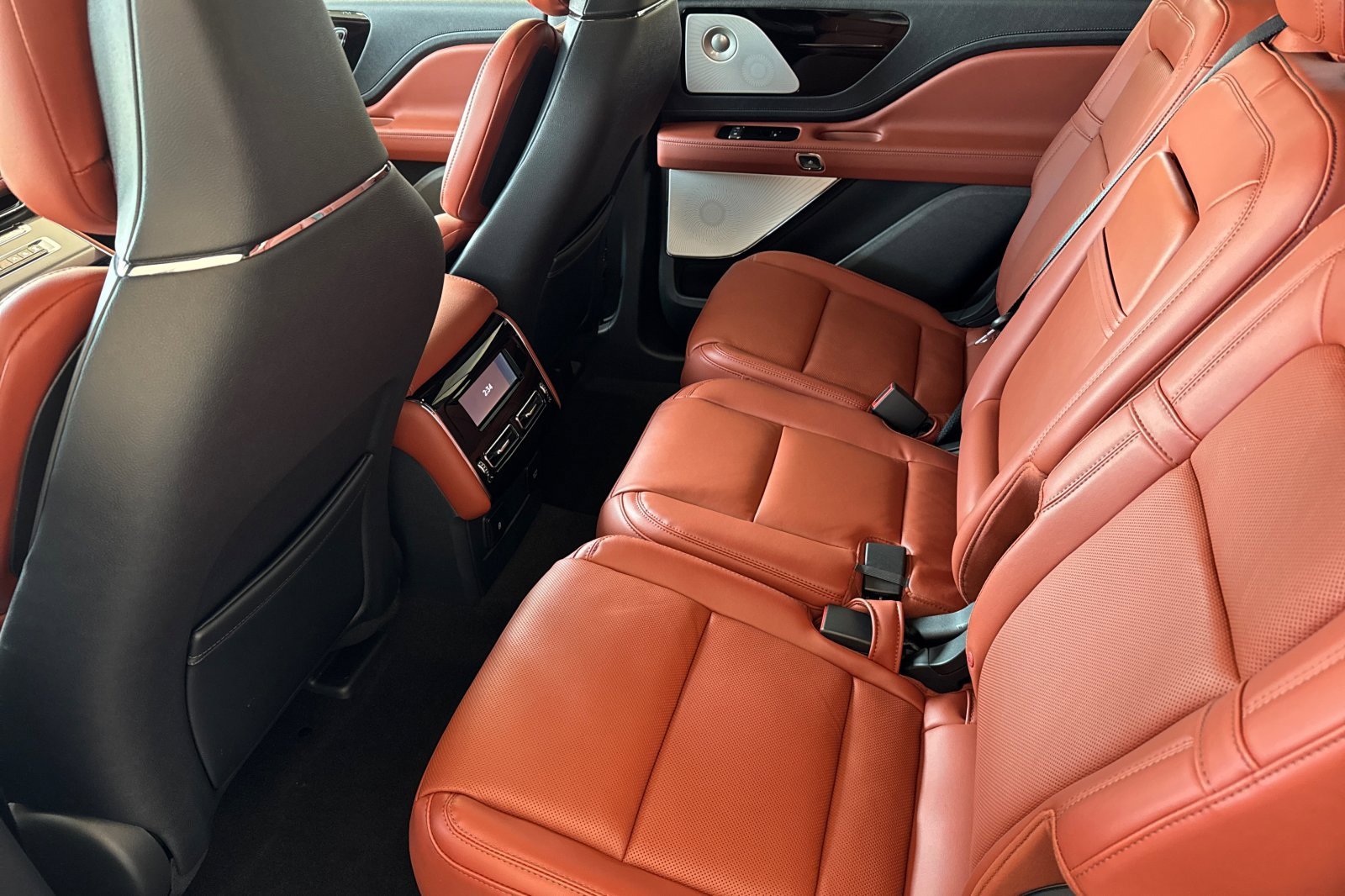 New 2025 Lincoln Aviator Reserve w/ Equipment Group 201A image 11