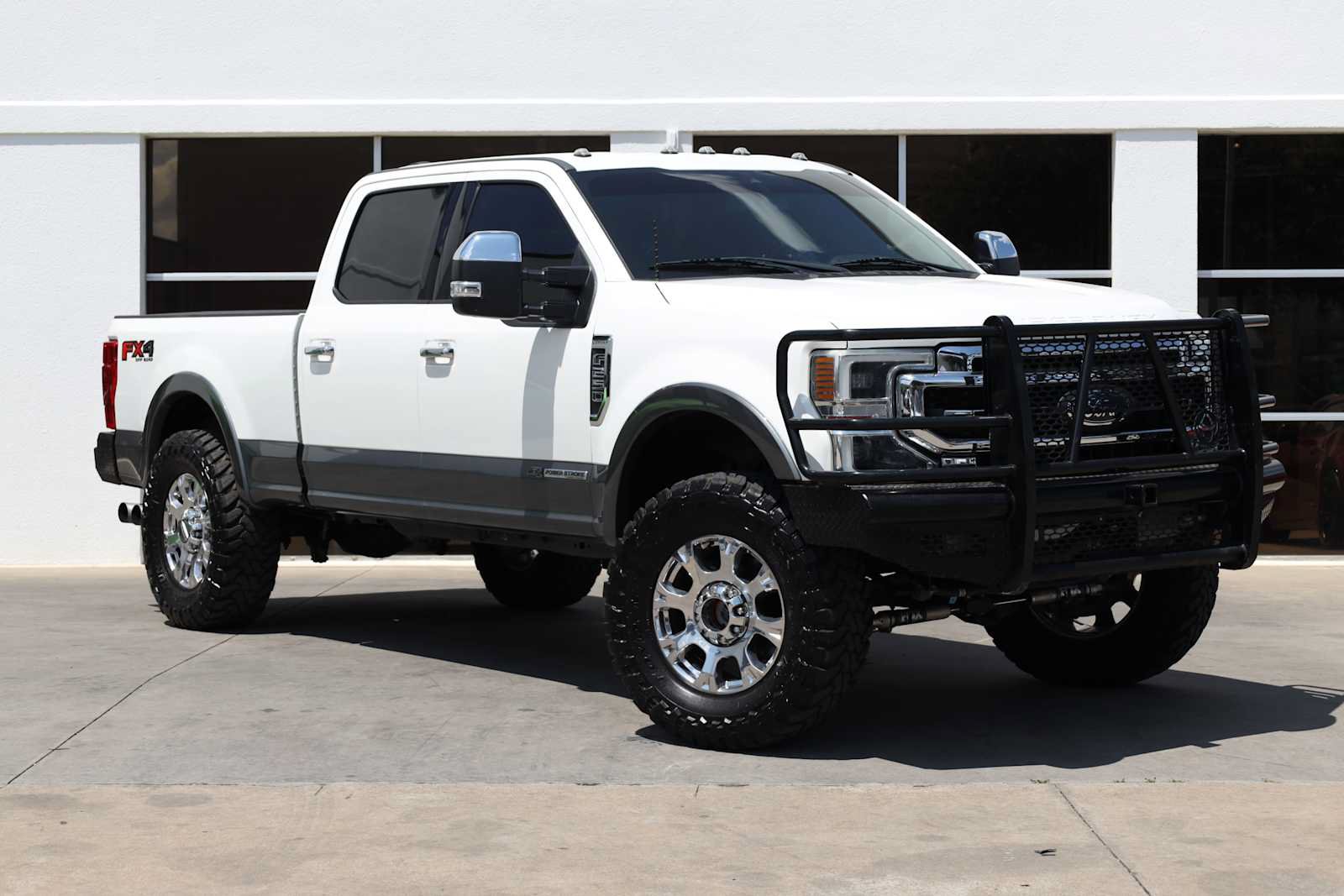 Used 2022 Ford F250 Lariat w/ Lariat Ultimate Package AWD/4WD image 7