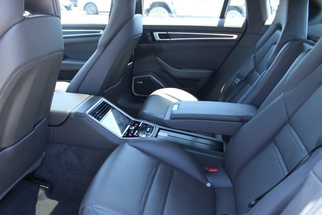 Used 2023 Porsche Panamera Platinum Edition RWD image 39