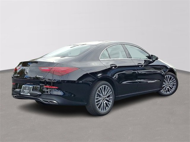 Certified 2025 Mercedes-Benz CLA 250 4MATIC image 4