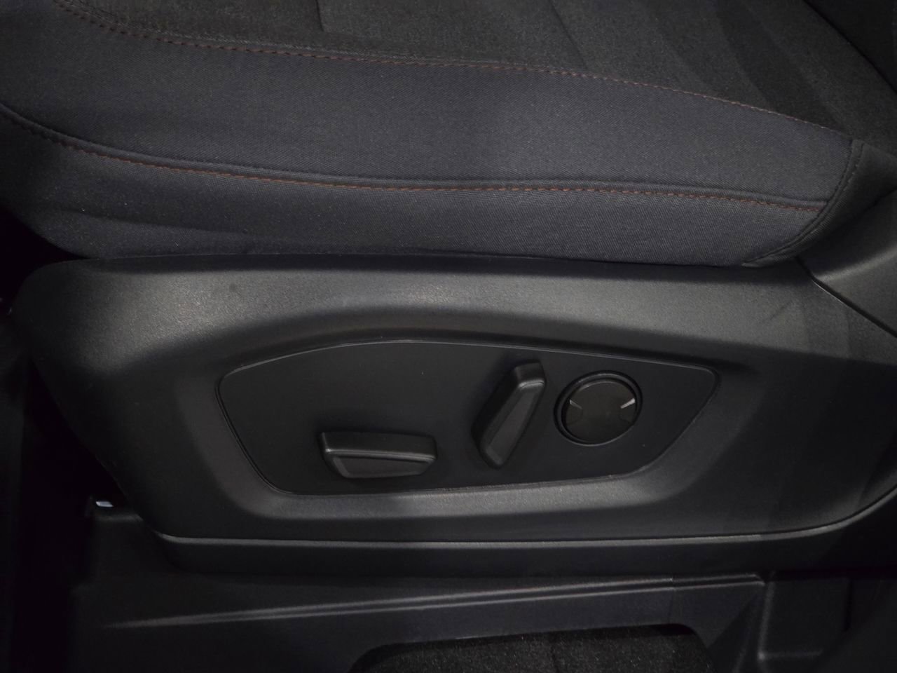 New 2026 Ford Explorer Active image 20