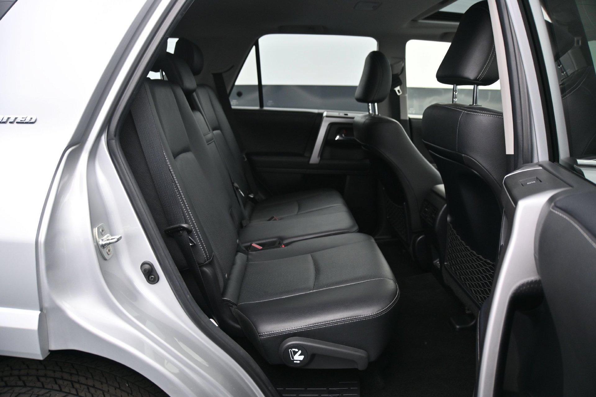 Used 2024 Toyota 4Runner Limited AWD/4WD image 14