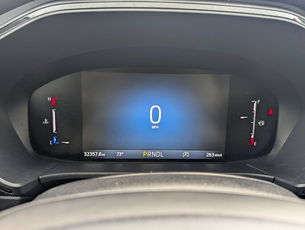 Used 2025 Ford Escape ST-Line Select AWD/4WD image 13