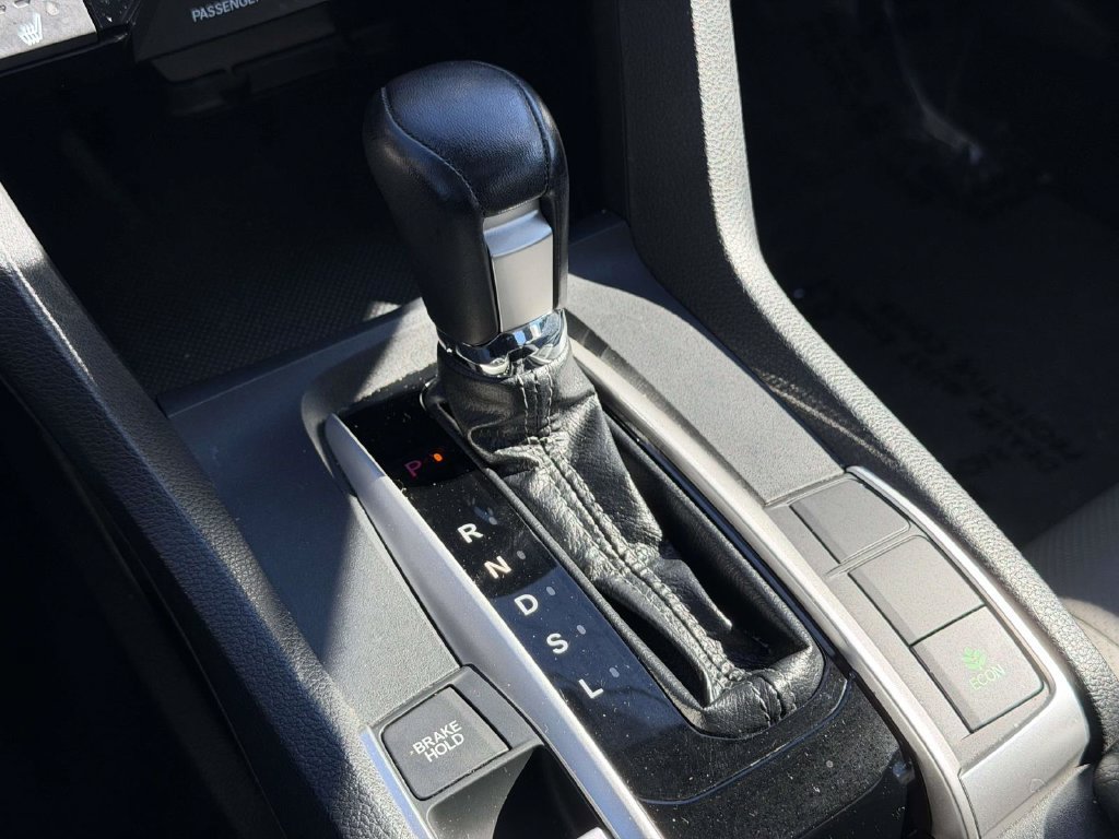 Used 2017 Honda Civic EX-L image 6