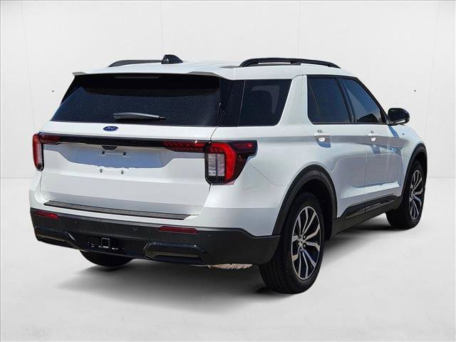 New 2025 Ford Explorer ST-Line image 2