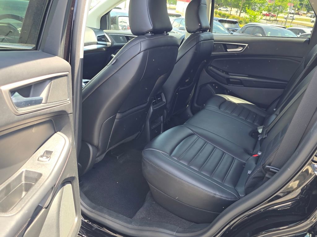 Used 2024 Ford Edge SEL AWD/4WD image 10