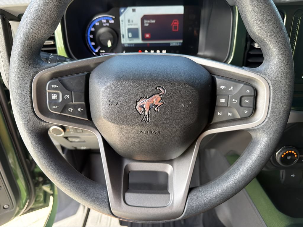 Used 2022 Ford Bronco 4-Door AWD/4WD image 33