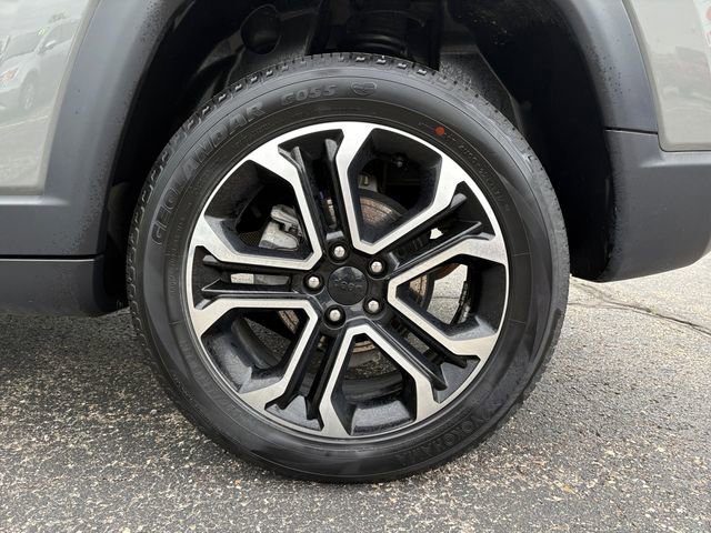 Used 2022 Jeep Compass Limited AWD/4WD image 18