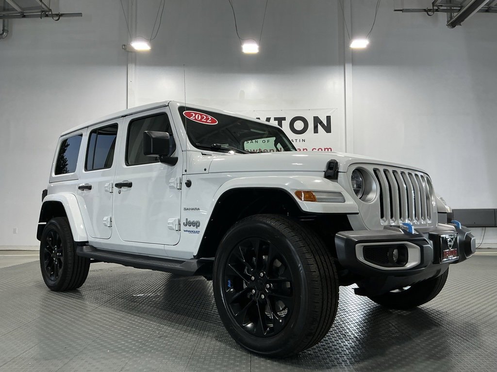 Used 2022 Jeep Wrangler Unlimited Sahara w/ Cold Weather Group image 54