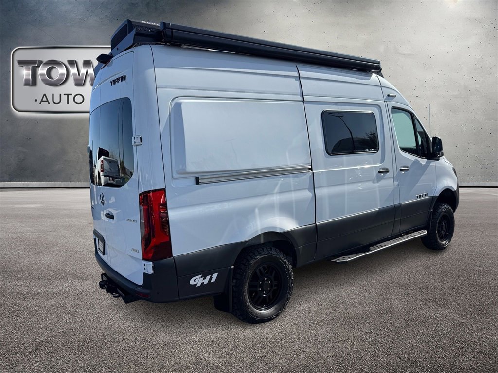 Used 2023 Mercedes-Benz Sprinter 2500 image 4