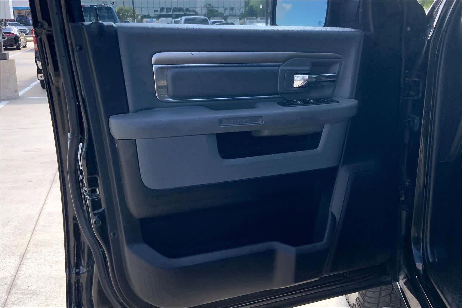 Used 2018 RAM 1500 Big Horn AWD/4WD image 21
