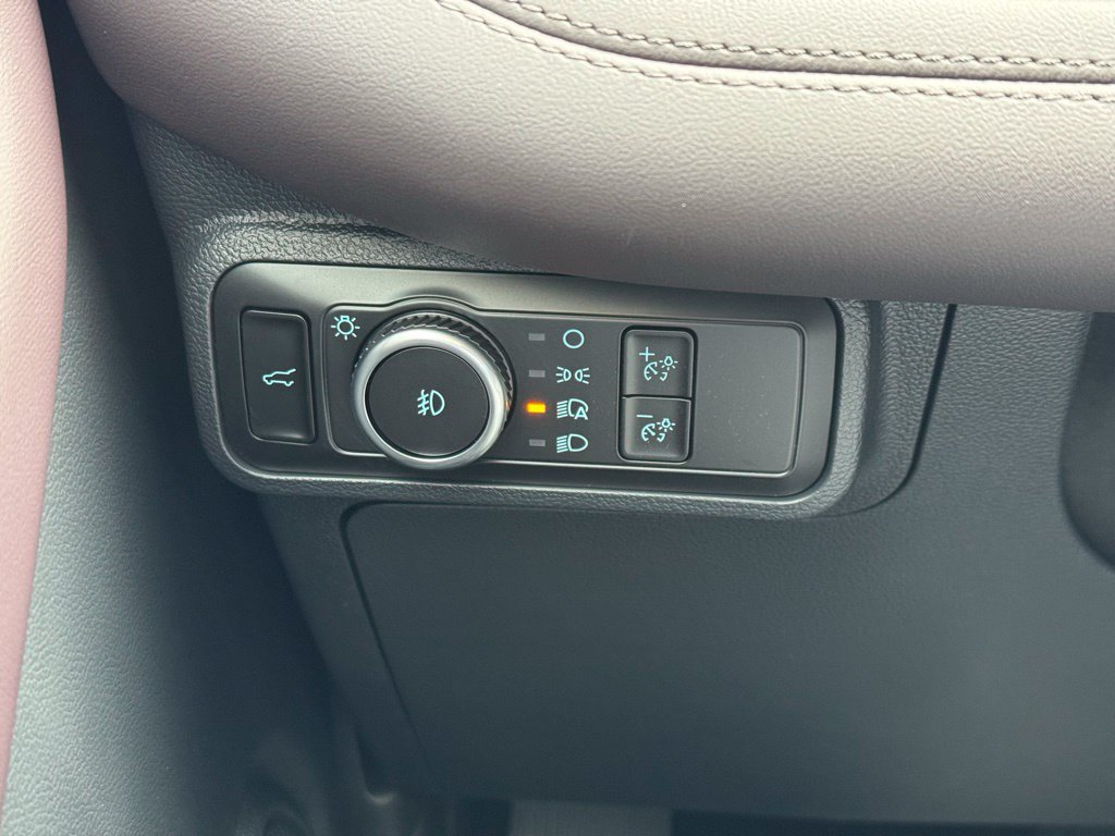 New 2026 Ford Explorer Platinum RWD image 29