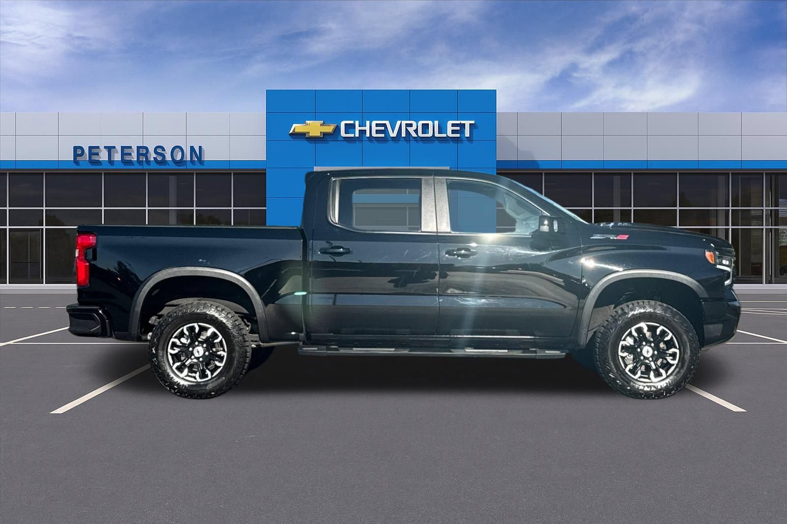 Certified 2025 Chevrolet Silverado 1500 ZR2 AWD/4WD image 3