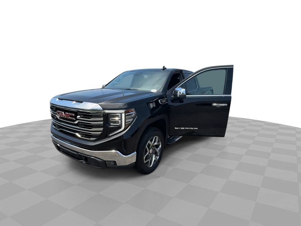 Used 2026 GMC Sierra 1500 SLT w/ SLT Premium Package AWD/4WD image 4